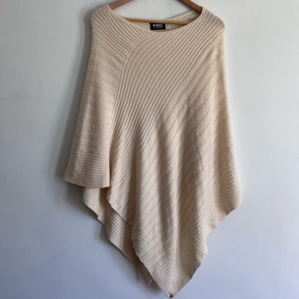 Beryll Cashmere Ribbed Soft Poncho